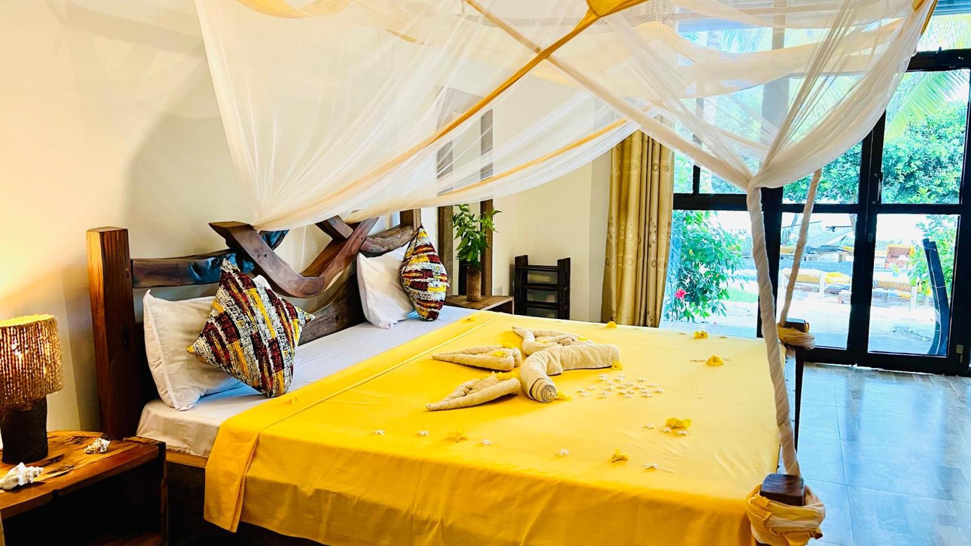 Z-Breeze Zanzibar Hotel Kiwengwa  Bagian luar foto
