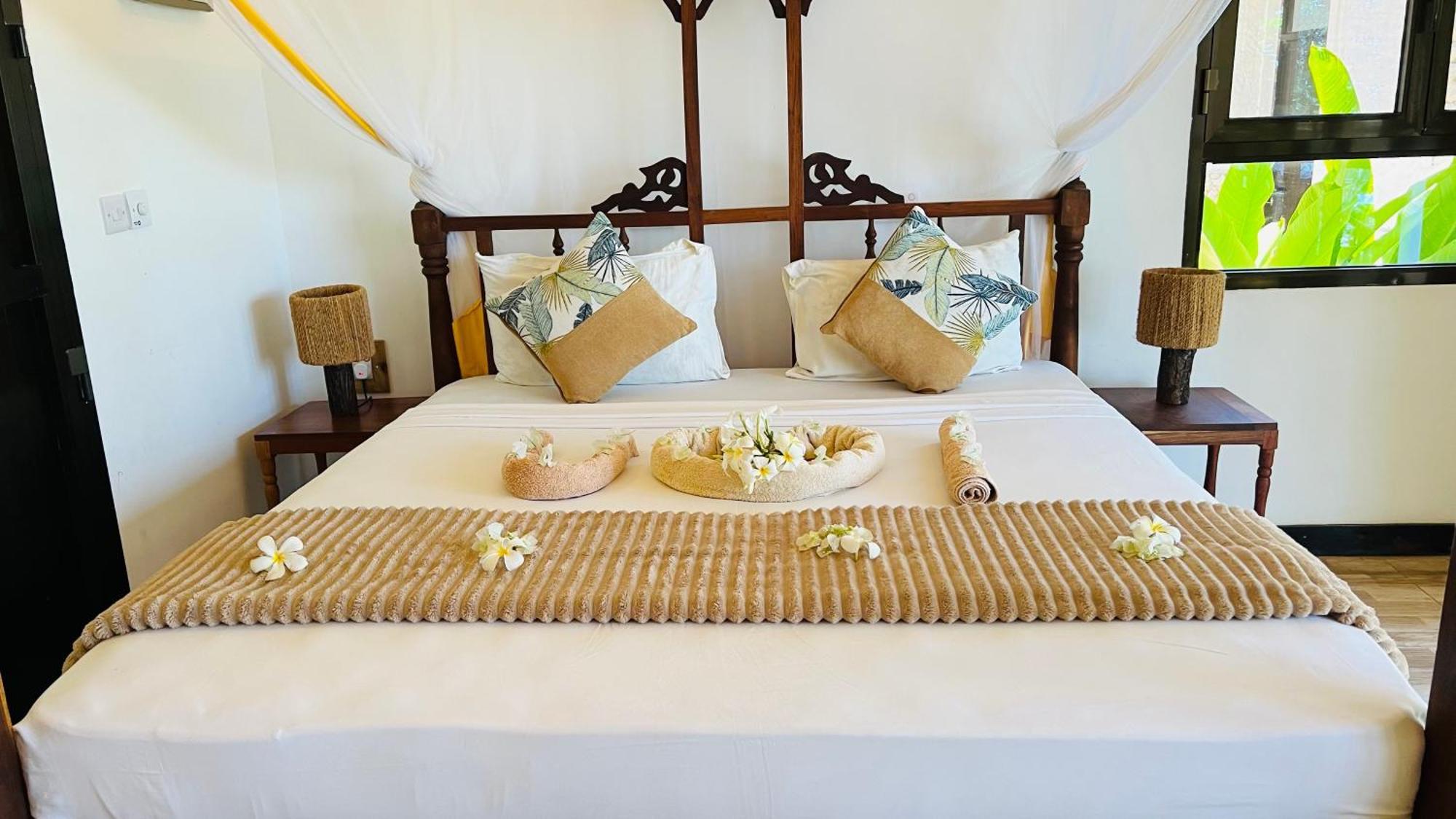 Z-Breeze Zanzibar Hotel Kiwengwa  Bagian luar foto